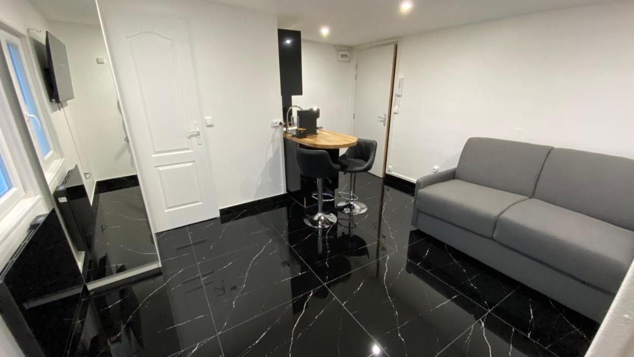 Bella Vita - Studio Tout Equipe - Tv Netflix - Centre Ville 100M- Gare 50M - Basilique 200M Lisieux Ngoại thất bức ảnh